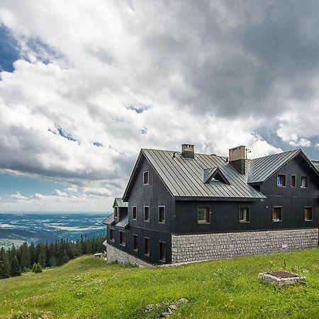 Mala Rennerovka Hotel Strážné Екстериор снимка