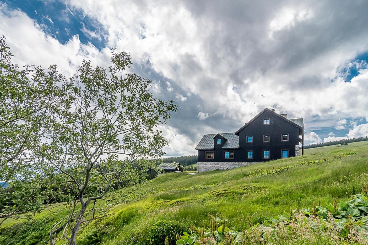 Mala Rennerovka Hotel Strážné Екстериор снимка